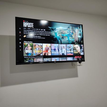 Bed and Breakfast Locatif Gare Lille Europe Souvenir Екстер'єр фото